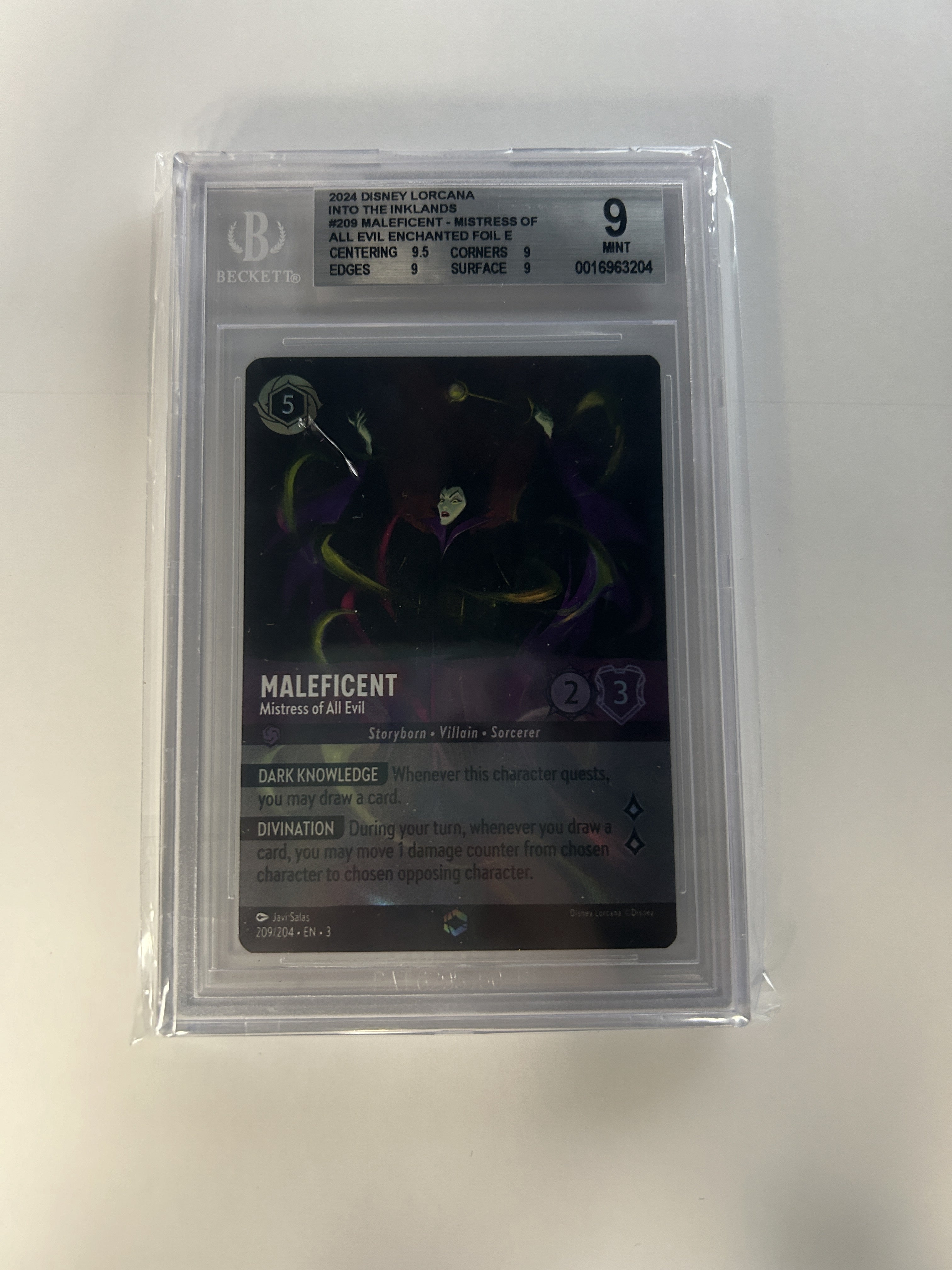 BGS 9 2024 Disney Lorcana Into The Inklands #209 Maleficent- Mistress Of All Evil Enchanted Foil E [0016963204]