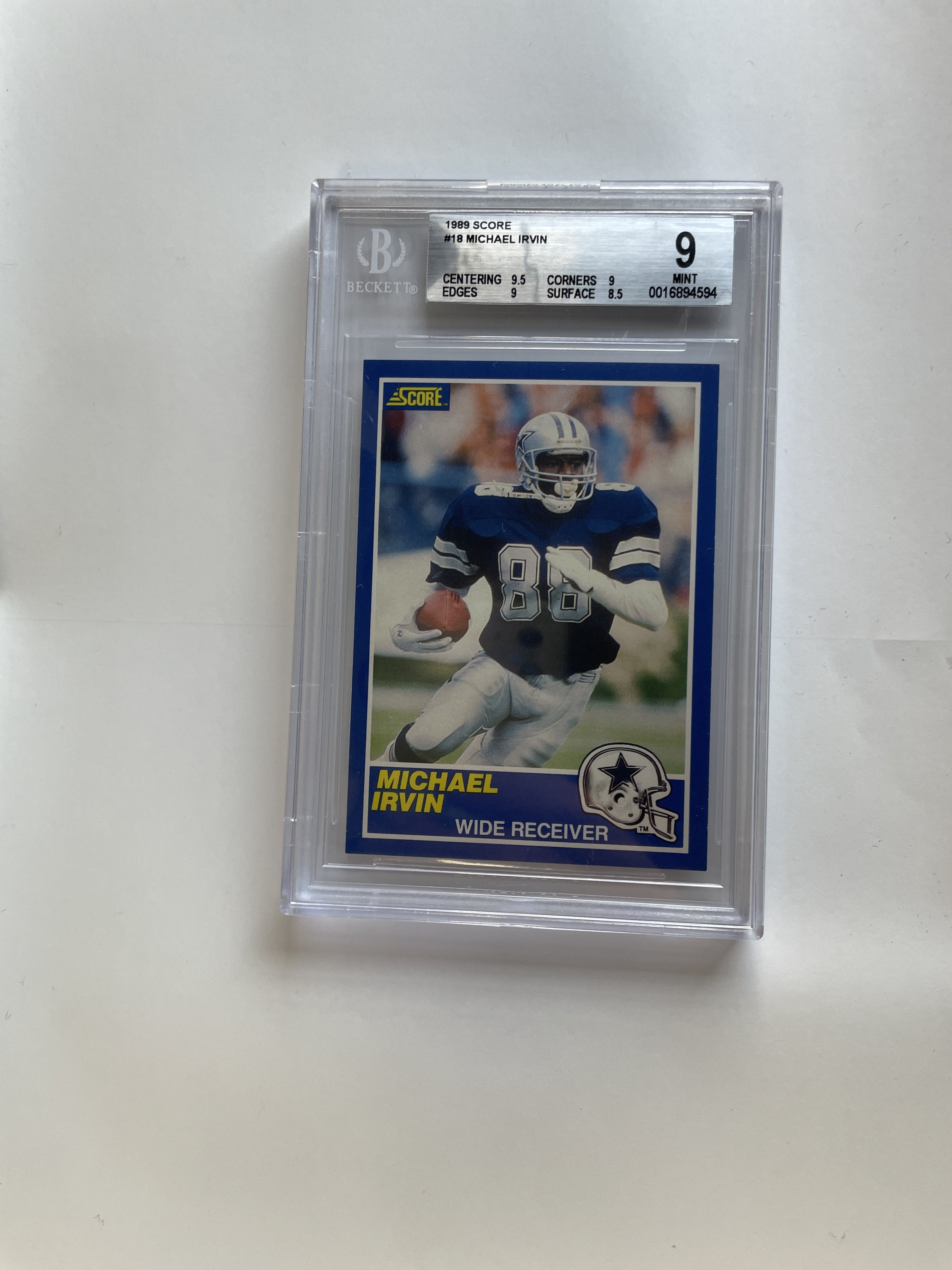 BGS - 9 1989 Score # 18 Michael Irvin (0016894594)