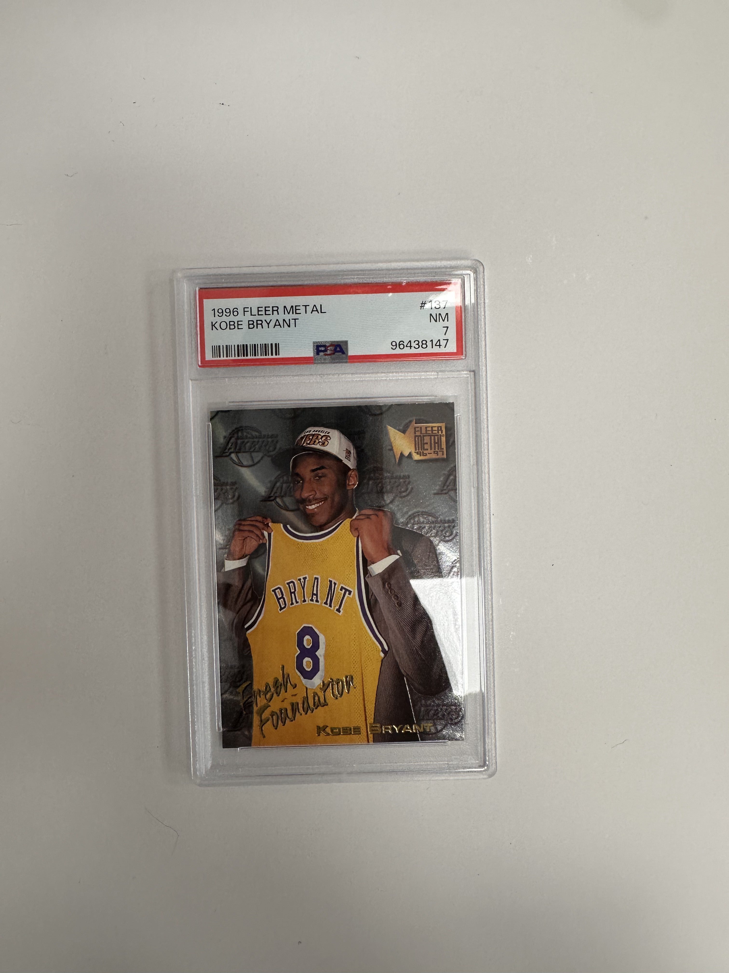 PSA - 7 1996 Fleer Metal Kobe Bryant [96438147]