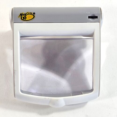 Mad Catz - Game Boy Advance Magnifying Light