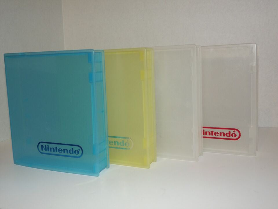 Hard Plastic Clamshell / Game Case - Nintendo NES